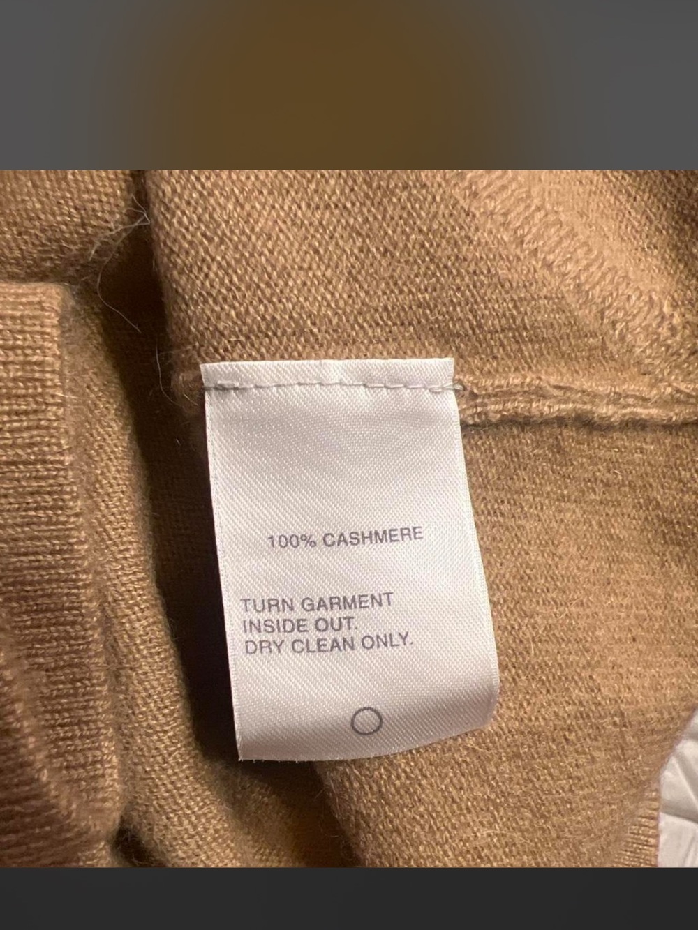 Classiques Entier 100 % cashmere Turtleneck Sweater - Picture 5 of 5
